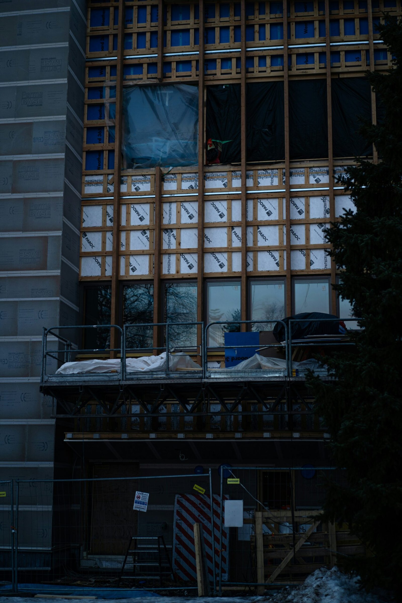 Real Estate Blockchain (REB) Real Estate Blockchain (REB)