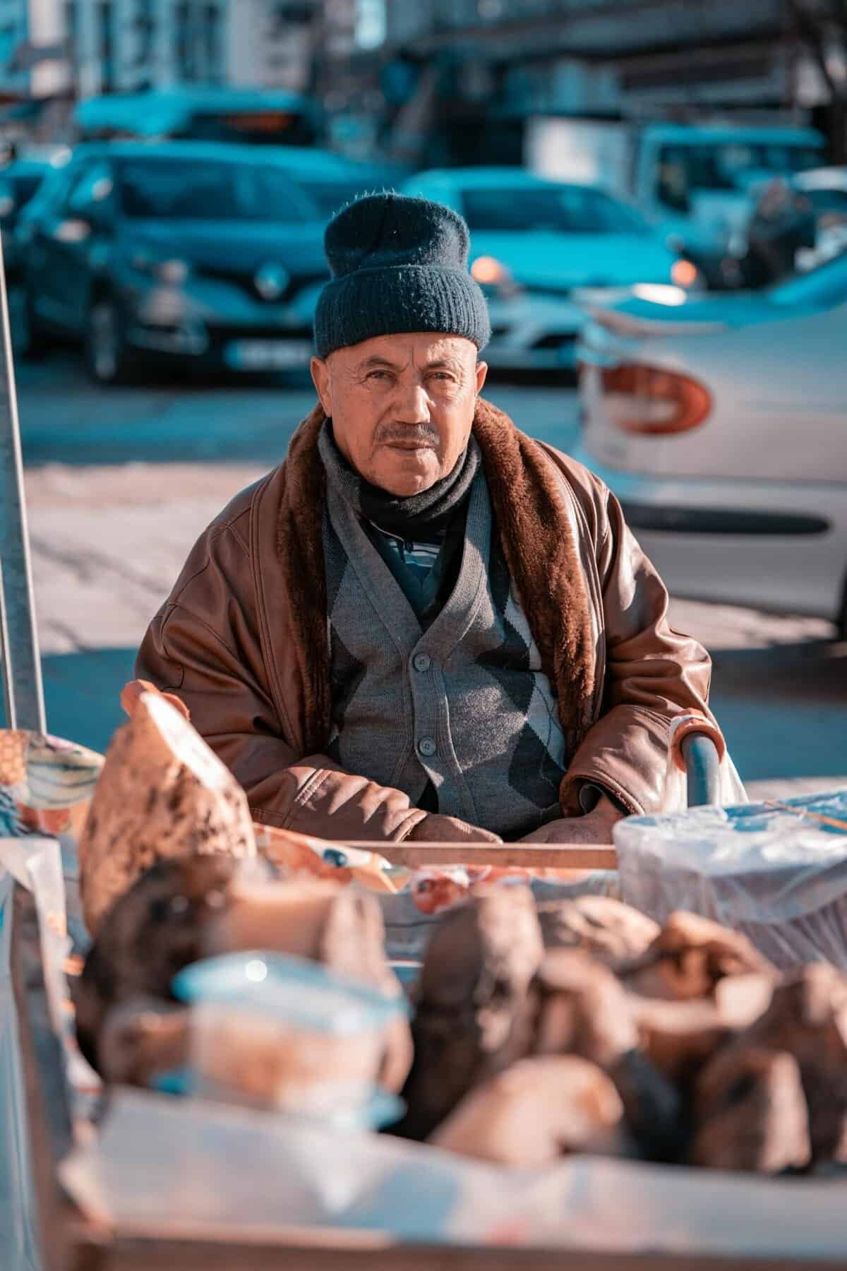 Bitcoins futures trading premiums drive its appeal, says K33 Research