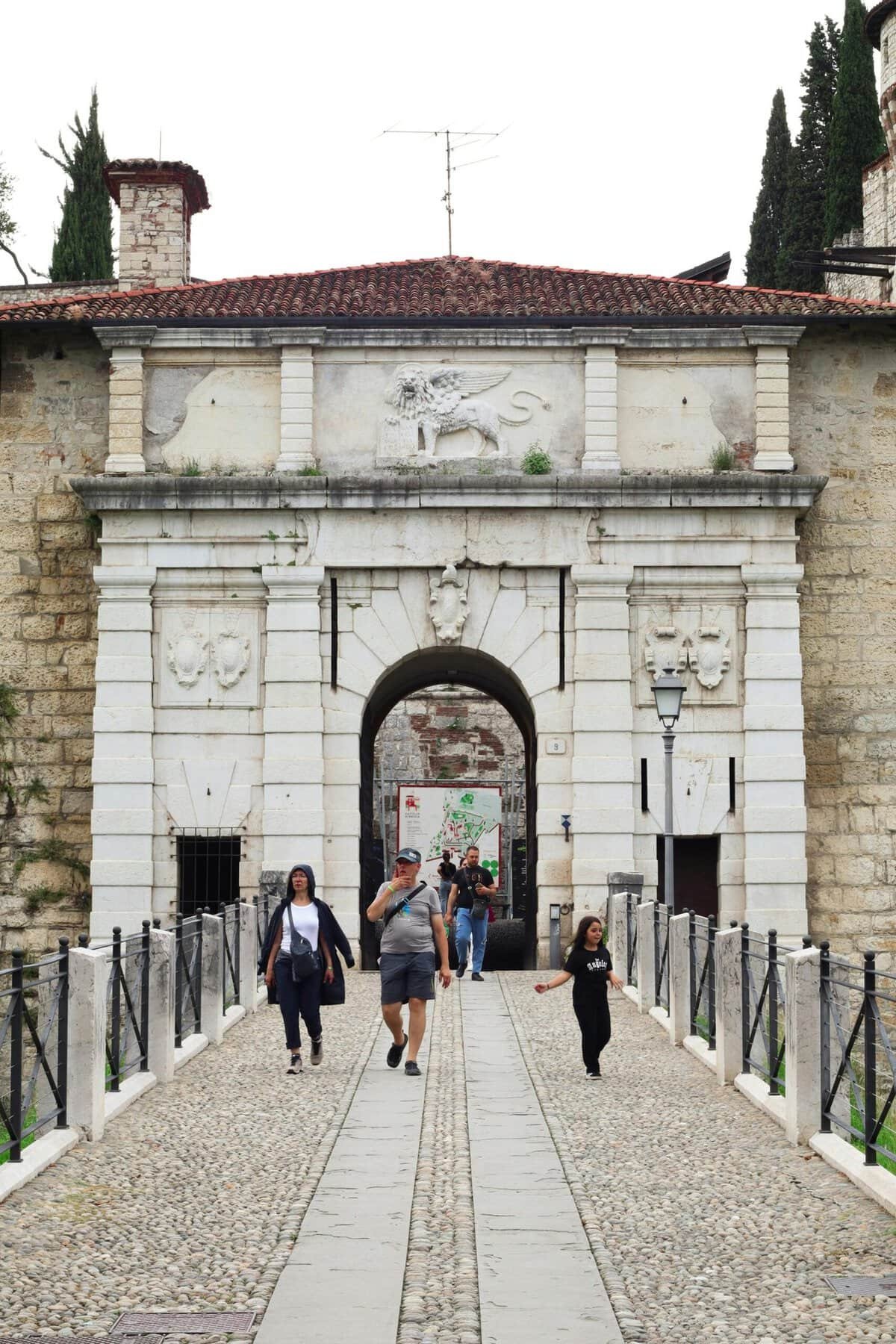 Blockchain Interoperability