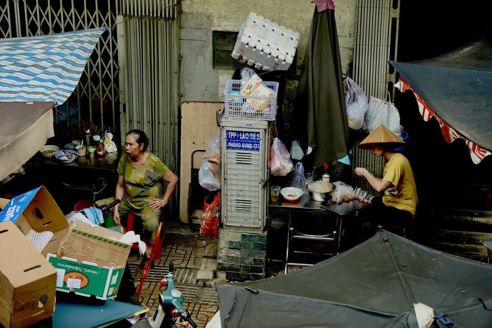 Rarible – A Community-driven Platform With Multi-chain Support Including Ethereum, Polygon, Tezos, And Solana. Rarible – A Community-driven Platform With Multi-chain Support Including Ethereum, Polygon, Tezos, And Solana.